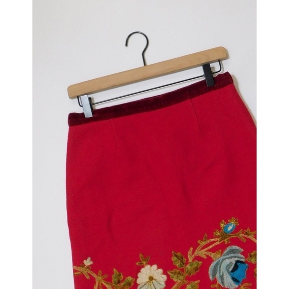 Plenty by TRACY REESE Red Wool Floral Embroidered Appliqued Skirt Size 4 - Picture 4 of 13